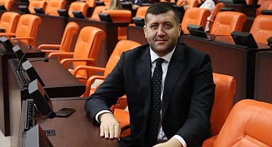 Baki Ersoy eylem yapan işçilere sahip çıktı