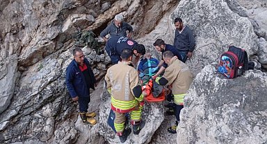 Balık tutmaya giderken kayalıklardan düşen şahıs yaralandı