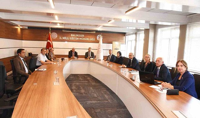 Balıkesir'de hayat boyu öğrenme için yol haritası ele alındı