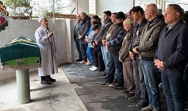 Balıkesir'de turizmci Mustafa Özcan'a gözyaşlarıyla veda