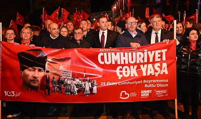 Balıkesir'de Cumhuriyet coşkusu yaşandı