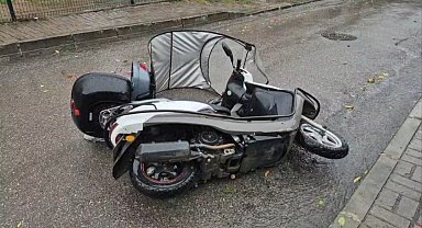 Bartın'da sağanak yağış ve fırtına etkili oldu