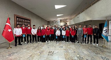 Başkan Aksun, başarılı sporcuları kabul etti