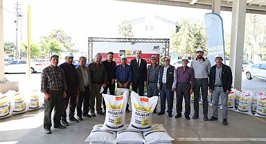 Başkan Altay: "Üreticilerimize bugüne kadar 1 milyon 214 bin kilogram hibe destekli Macar Fiği Tohumu verdik"