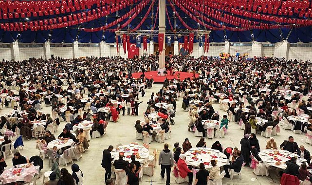 Başkan Başdeğirmen belediye personeliyle bir araya geldi