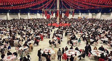 Başkan Başdeğirmen belediye personeliyle bir araya geldi