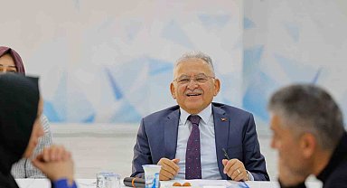 Başkan Büyükkılıç, Talas ve Hacılar'da muhtarlarla istişare toplantıları gerçekleştirdi