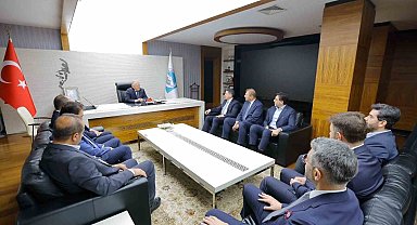 Başkan Büyükkılıç, Yeşilay heyetini kabul etti