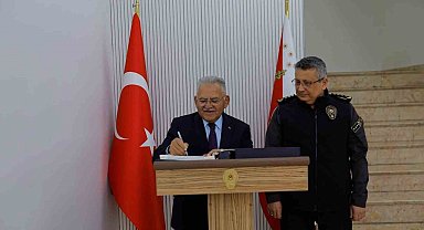 Başkan Büyükkılıç'tan, İl Emniyet Müdürü Ergen'e hayırlı olsun ziyareti
