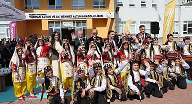 Başkan Çolakbayrakdar: "Kayserimizin geleceği için yüksek standartlarda okullar yapıyoruz"