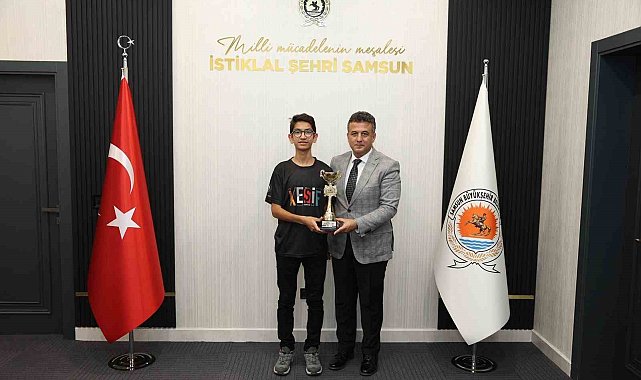 Başkan Doğan'dan Türkiye Dron Şampiyonu Yiğit'e tebrik