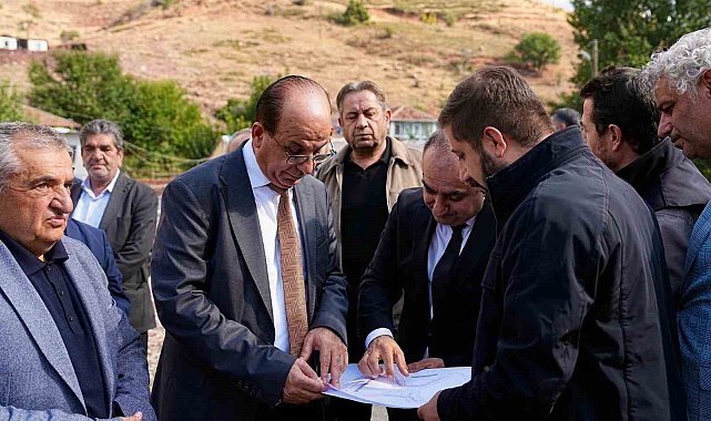 Başkan Geçit: "Kadiruşağı'ndaki köprülerimizi 2027 baharında tamamlayacağız"