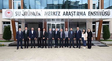 Başkan Genç'ten Su Ürünleri Araştırma Enstitüsü'ne övgü