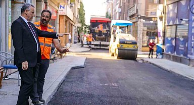 Başkan Kurnaz sözünü tuttu, cadde sıcak asfalta kavuştu