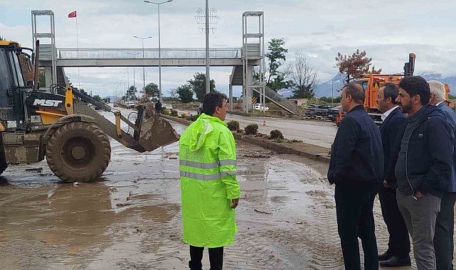 Başkan Nihat Doğan, "Sel afetinin ilk anından itibaren belediyemizin tüm imkanlarıyla sahadayız"