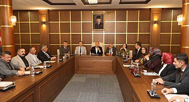 Başkan Önal, Muhtarlar Günü'nde mahalle muhtarlarıyla buluştu