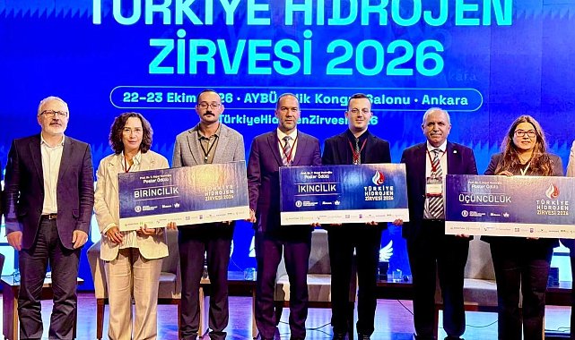 Başkan Özdemir Türkiye Hidrojen Zirvesi'nde Niğde'nin yeşil enerji modelini anlattı