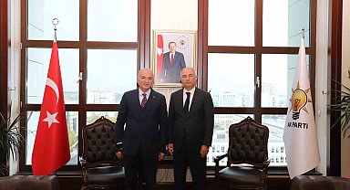 Başkan Özlü Efkan Ala ile bir araya geldi