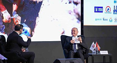 Başkan Özlü Marka Şehirler Zirvesinde Düzce'yi anlattı