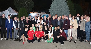 Başkan Şadi Özdemir Akçalar'da vatandaşlarla buluştu