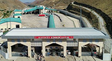 Başkan Takva müjdeyi verdi: Kapıköy karşılıklı tır geçişlerine açıldı