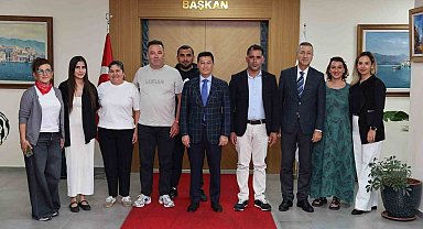 Başkan Ünlü, Selimiye Mahalle Muhtarı Akgül ve mahalle sakinlerini ağırladı