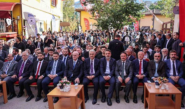 Başkan Vekili Biba: "Gayemiz, Bursa'nın güçlü mirasını gençlerimizin enerjisiyle buluşturmak"