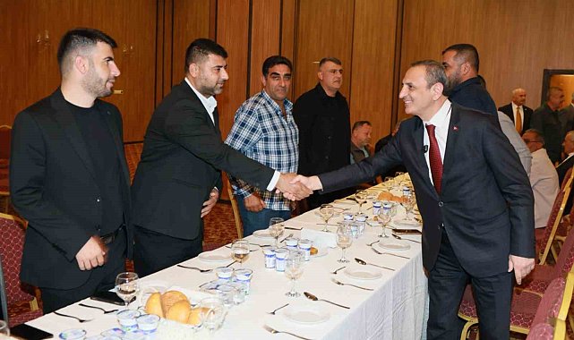 Başkan Vekili Özünal, muhtarlarla buluştu
