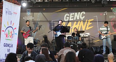 Başkent'te üniversitelilere kampüs tadında karşılama