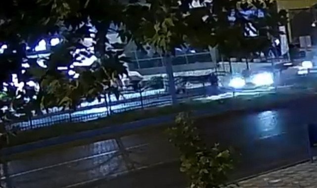 Batman'daki kaza anı kameraya yansıdı