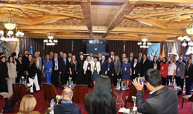 BAÜN Rektörü Oğurlu'dan Uluslararası Sempozyumda "Türk Dünyasında İş Birliği" vurgusu