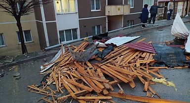 Bayburt için kuvvetli rüzgar ve fırtına uyarısı
