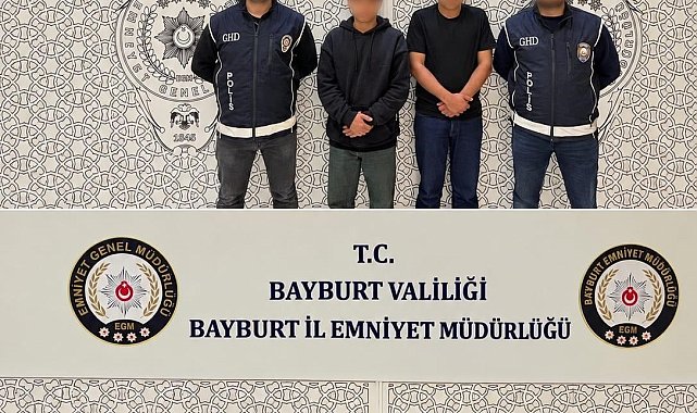 Bayburt'ta 2 düzensiz göçmen yakalandı