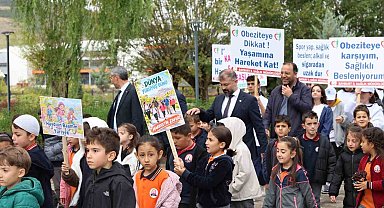 Bayburt'ta 'Dünya Yürüyüş Günü' dolayısıyla yürüyüş düzenlendi