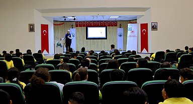 Bayburt'ta öğrencilere iklim değişikliği eğitimi verildi