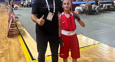 Bayburtlu minik boksör Çetin SEM sporcusu oldu