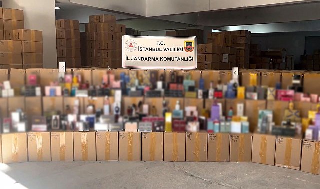 Bayrampaşa'da piyasa değeri 350 milyon TL olan dünyaca ünlü markalara ait sahte parfüm ele geçirdi