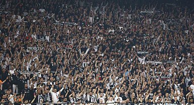 Beşiktaş'tan Trabzonspor'un deplasman yasağı kaldırılsın paylaşımına destek