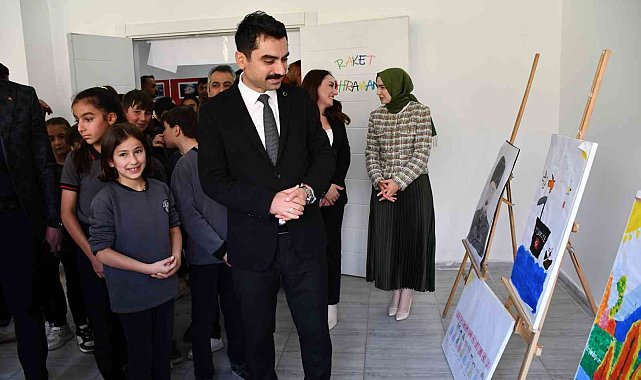 Beytüşşebap'ta '29 Ekim' konulu resim ve fotoğraf sergisi açıldı