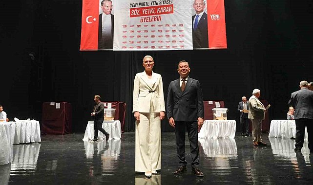 Bilecik Belediye Başkanı Melek Mızrak Subaşı, partisinin Merkez İlçe 1. Olağan Kongresi'ne katıldı