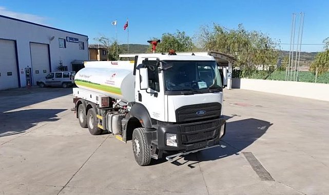 Bilecik İl Özel İdaresi'nin araç filosuna yeni su tankeri