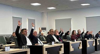 Bilecik kamuoyunu meşgul eden Konak Kafe çıkmazı, Arge Komisyonu'na sevk edildi