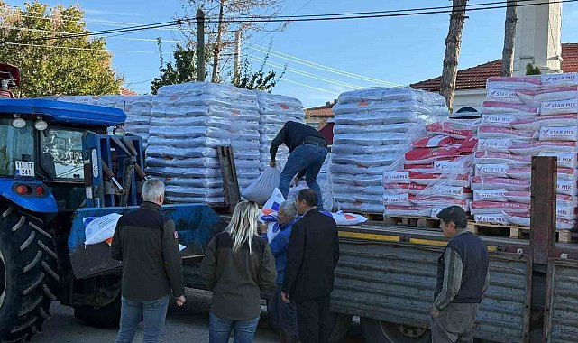 Bilecik'te çiftçilere 22 bin 500 kilo tohum dağıtıldı