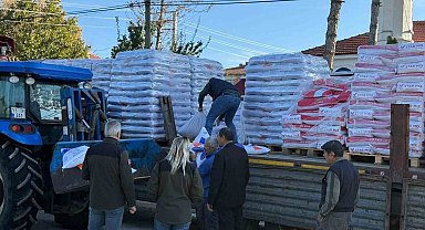 Bilecik'te çiftçilere 22 bin 500 kilo tohum dağıtıldı