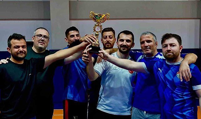 Bilecik'te kaymakamlık kupası sahiplerini buldu