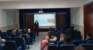 Bilecik'te velilere okul ve aile eğitimi
