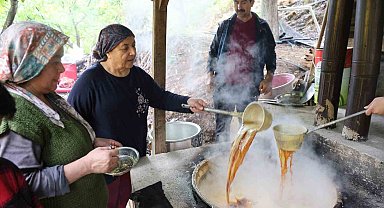 Bin 200 rakımda asırlık pekmez geleneği yaşatılıyor