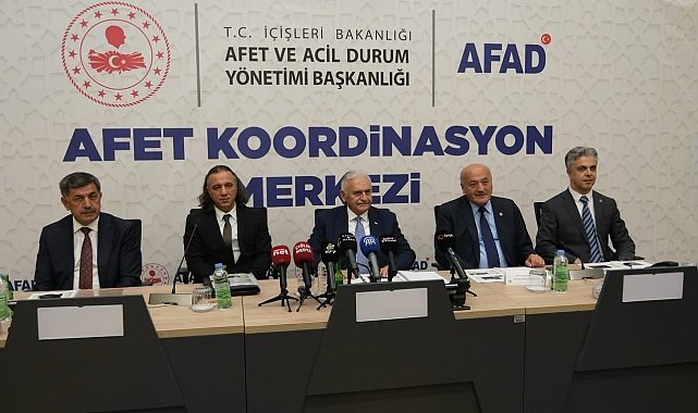 Binali Yıldırım, Erzincan'ın geleceğine yönelik projelerde iş birliğinin önemini vurguladı