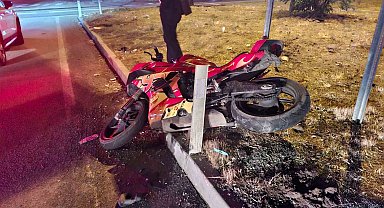Bingöl'de otomobil ile motosiklet çarpıştı:2 yaralı