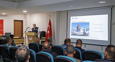 Bingöl'de su ürünleri üreticilerine balık hastalıkları ve yetiştiricilik eğitimi verildi